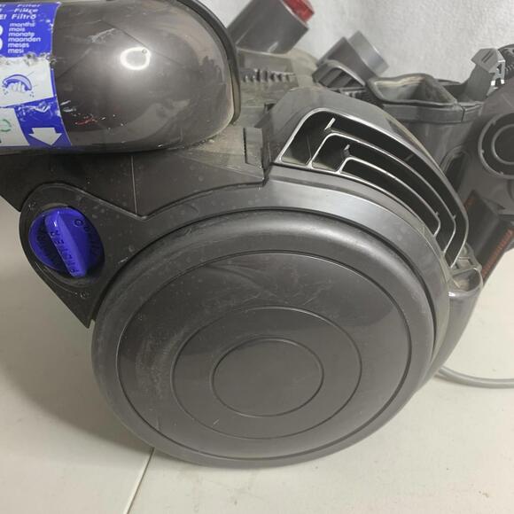 Dyson DC23 Canister Vacuum Base Unit Untested - Picture 7 of 12